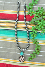 Load image into Gallery viewer, LEOPARD BUBBLE PENDANT