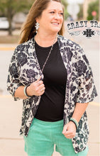 Load image into Gallery viewer, IVY GRACE KIMONO