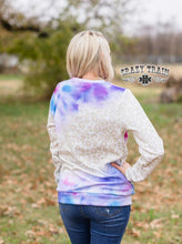 Load image into Gallery viewer, LIVING THE DREAM PULLOVER
