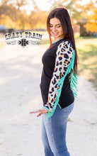 Load image into Gallery viewer, Loretta Leopard Top
