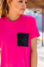 Load image into Gallery viewer, MIDNIGHT LEOPARD POCKET TOP {PINK}

