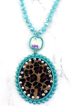 Load image into Gallery viewer, SASSY CAT NECKLACE
